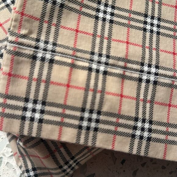 Burberry like print twin sheet set. Brand new. - Picture 2 of 2